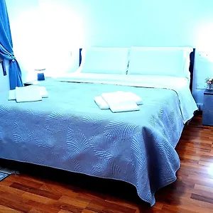 https://venice-suites.hotelslidodijesolo.com